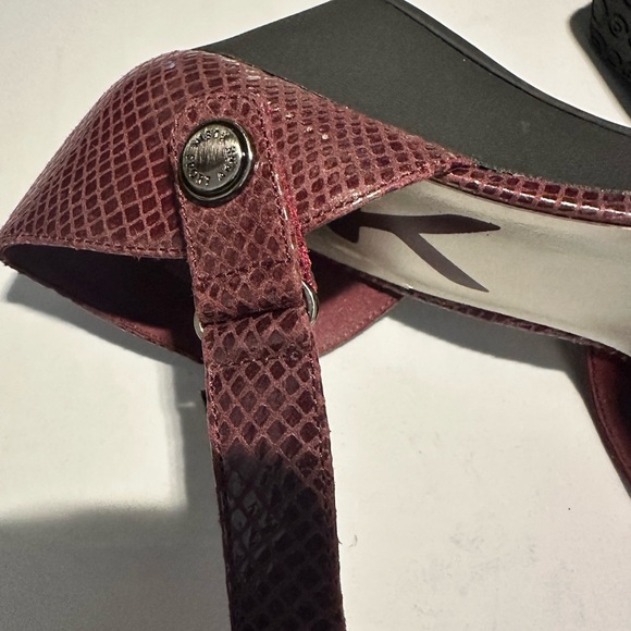 Anne Klein Red Heels with Ankle Strap and Suede Finish - Picture 7 of 12